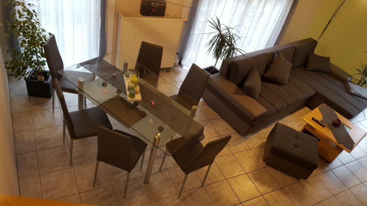 Apartmán ZeitRaum Mandy In Brandy Waldsolms Exteriér fotografie